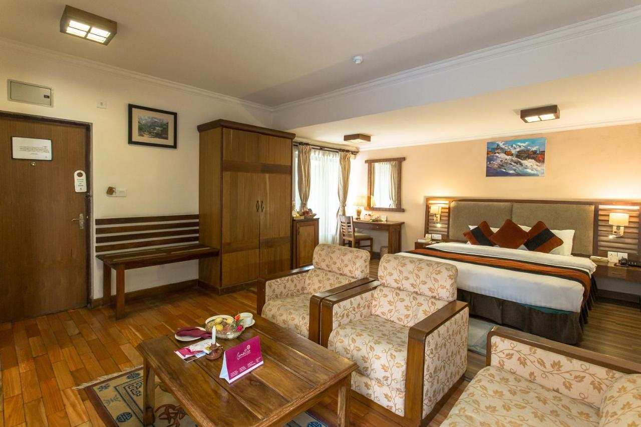 Atithi Resort & Spa Pokhara Exterior photo