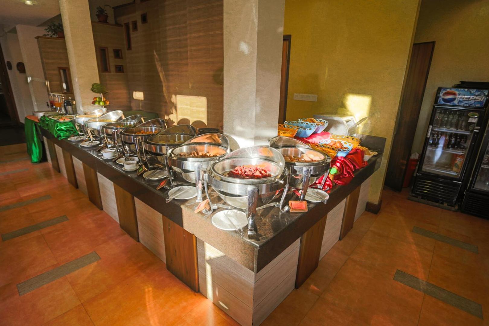 Atithi Resort & Spa Pokhara Exterior photo